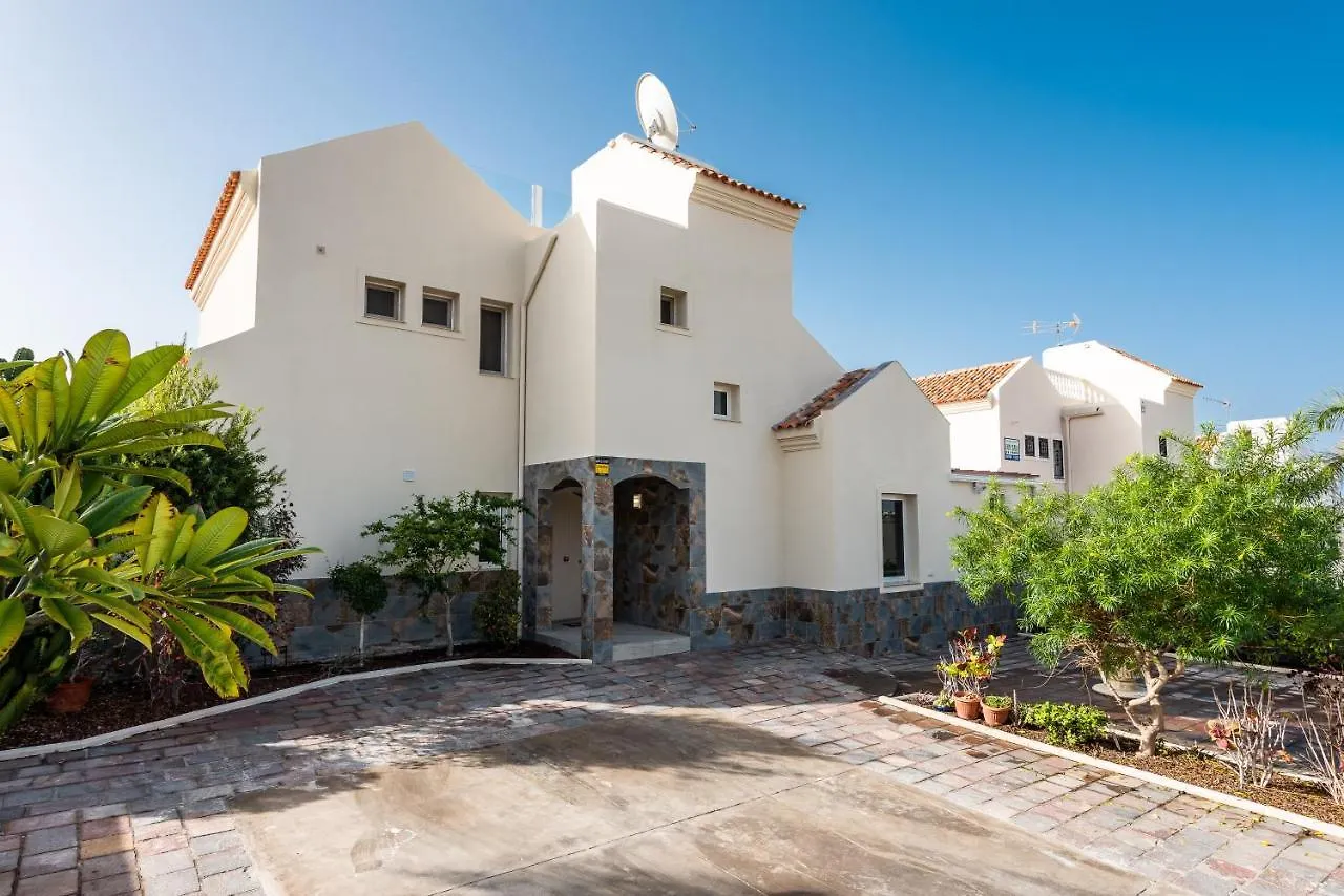 Amazing Villa Medina, Bbq أذيخي